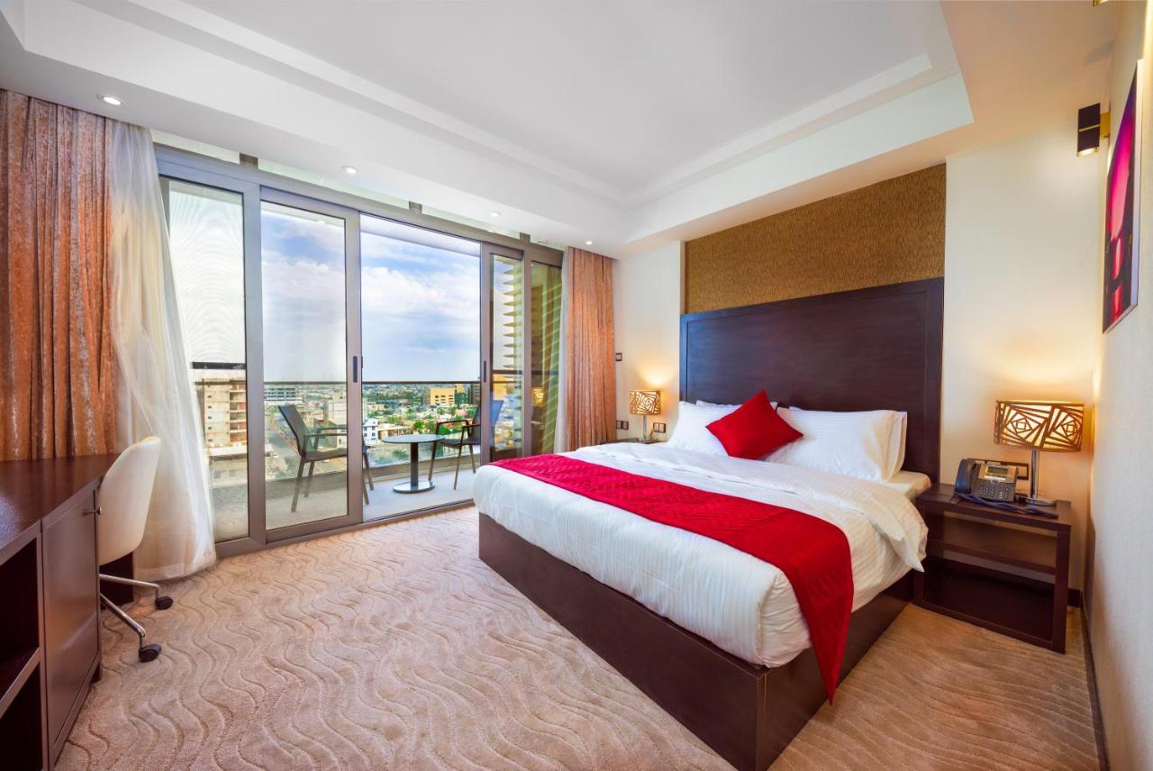Horizon Hotel Basra ภายนอก รูปภาพ