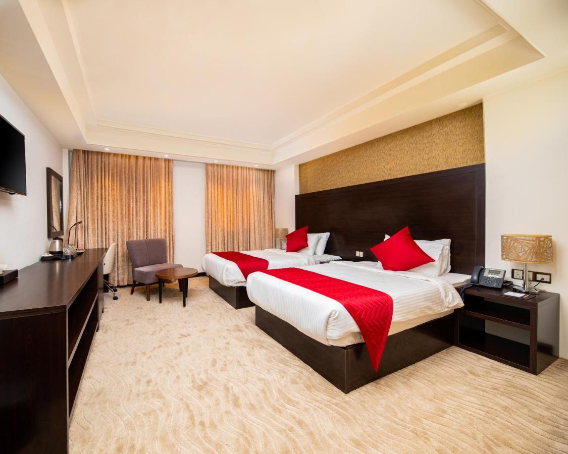 Horizon Hotel Basra ภายนอก รูปภาพ